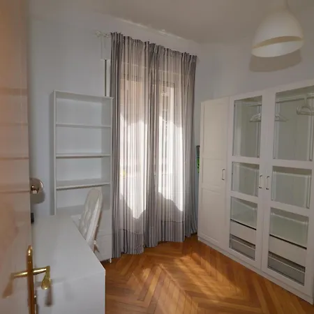 En Zona Residencial Cerca Del Guggenheim Lägenhet *